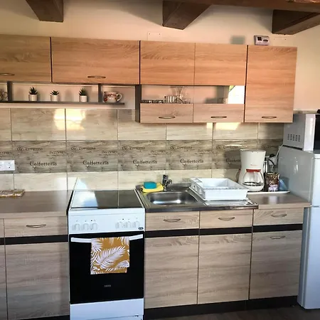 Bobek Apartmán *