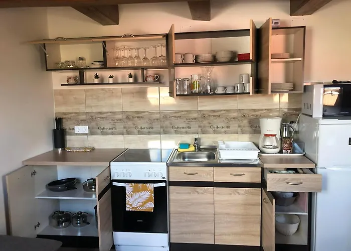 Bobek Apartment *